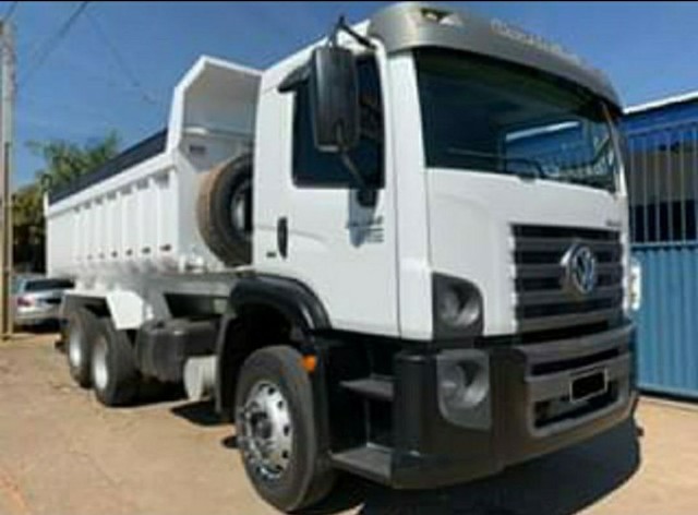 Caminhão VW Constellation